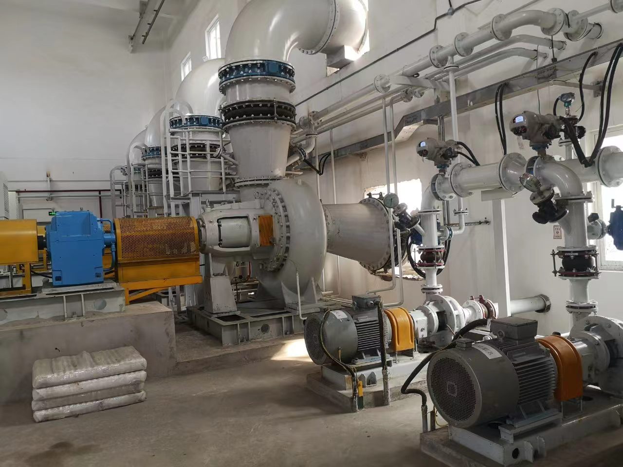 濟(jì)甯華源(yuán)電熱廠(chǎng)安裝脫(tuo)硫泵