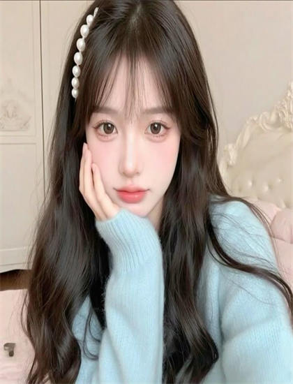 影院同步：急转直下象征隐喻解析：符号意义与深层寓意探讨