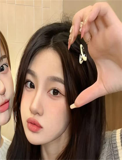 《致我们单纯的小美好》新旧版对比不容错过的：技术进步与改编差异